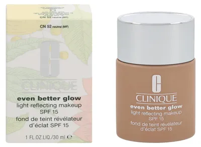 Produktbild von Clinique Even Better Glow Light Reflecting Makeup SPF 15, Flasche, Creme, Mischhaut, ölige Haut, Schutz, Glanz, Glättend, Messe, Kühl