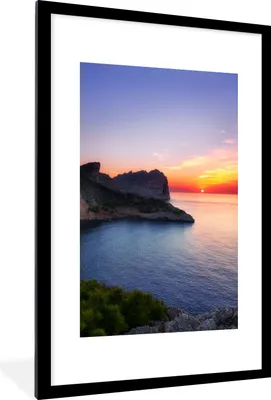 Produktbild von MuchoWow® Gerahmtes Poster Meer - Felsen - Berge - Natur 60x90 cm - Poster mit Schwarzem Bilderrahmen Wandposter Rahmen Foto Bilder - Dekoration - Wandposter Wohnzimmer - Hochwertig