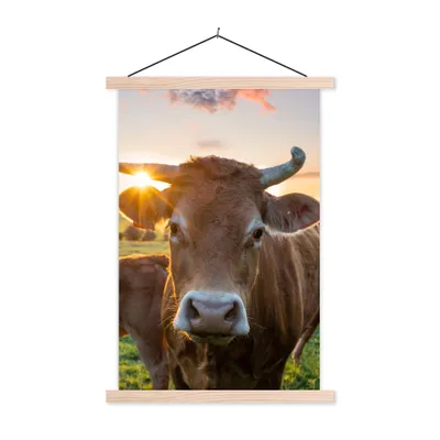 Obrázok produktu pre MuchoWow® Textilný plagát - Kravy - slnko - lúka - vidiek - 40x60cm - S hnedými lamelami