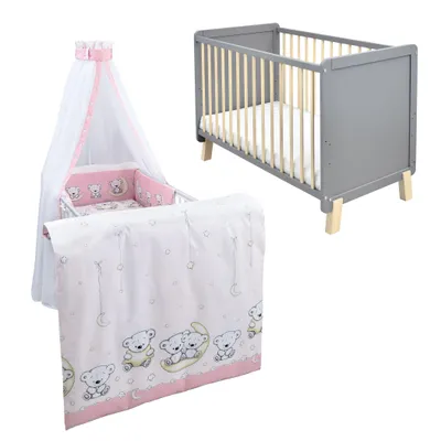 Produktbild von Babybett Kinderbett Gitterbett Lou 60x120 Grau Natur Schutzgitter Matratze Bettwäsche Set 10tlg  Teddy Rosa