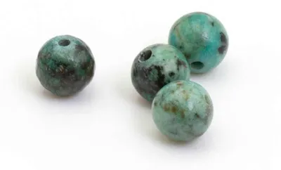 Produktbild von Vintageparts Türkis Perlen grün Naturstein 6 mm, 4 Stück