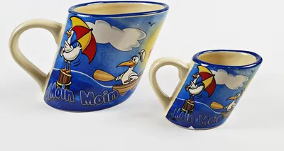 Produktbild von 2er Set Moin Moin schräger Becher + Mini Becher schiefe Tasse Robbe Leuchtturm Möwe Souvenir