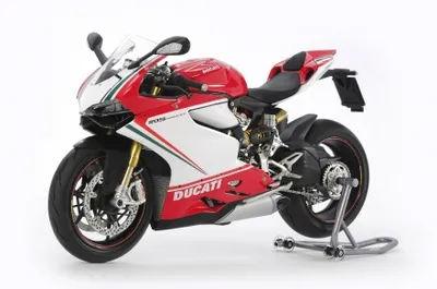 Obrázok produktu pre Tamiya Ducati 1199 Panigale S, Model motocykla, Montážna sada, 1:12, Ducati 1199 Panigale S, Akékoľvek pohlavie, Čierna, Červená, Biela