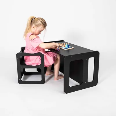 Productafbeelding van Montessori tafel- en stoeltjesset voor het spenen