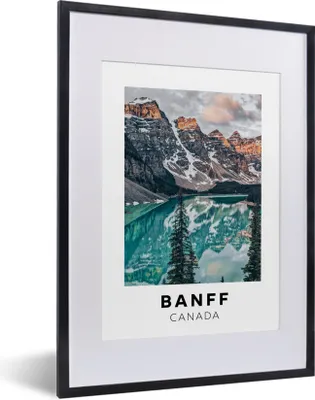 Produktbild von MuchoWow® Gerahmtes Poster Kanada - Berge - Wasser 30x40 cm - Poster mit Schwarzem Bilderrahmen Wandposter Rahmen Foto Bilder - Wandposter Schlafzimmer