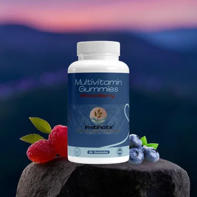 Produktbild von Instincts, Premium Multivitamin + Mineral Gummies - Vegan - Ohne Zuckerzusatz - Wildbeere - 60 Stk.