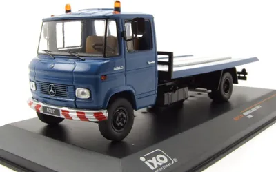 Produktbild von Ixo Models CLC571 Mercedes L608 D Abschlepper 1980 blau 1:43