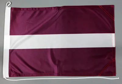 Produktbild von Bootsflagge Lettland 30x45 cm Motorradflagge Bootsfahne