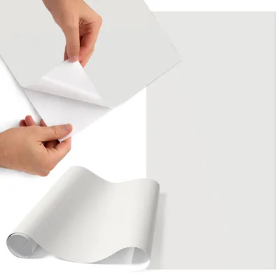 Produktbild von Möbelfolie 50x100 cm - Klebefolie Möbel - Selbstklebende Folie - Folie für Möbel - Möbelfolie Küche - Klebefolie Küche - Möbelfolie Schrank - Wasserdicht - Abwaschbar - Selbstklebend - Luftblasenfrei - Rückstandslos entfernbar - Hellgrau
