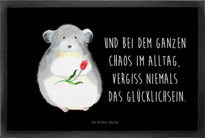 Produktbild von Mr. & Mrs. Panda fußmatte Chinchilla Blume 40 x 60 cm - Schwarz - Geschenk, Schmutzfangmatte, Kummer, Schmutzmatte, Liebeskummer, Gummimatte, Chinchillas, Outdoor-Matte