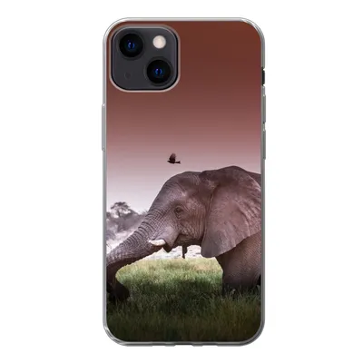 Produktbild von MuchoWow® Handyhülle Schutzhülle Hülle für iPhone 13 Elefant - Gras - Sonne - Tiere Silikon Softcase Handy Hülle - Karteninhaber