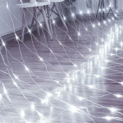 Zdjęcie produktu dla Jayseuw 4.5x1.6M 300 LED Siatka świetlna 8 trybów światła Wróżka Światła Wewnętrzne Boże Narodzenie Impreza Dekoracja ogrodu, zimna biel