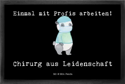 Produktbild von Mr. & Mrs. Panda fußmatte Chirurg Leidenschaft 40 x 60 cm - Schwarz - Geschenk, Krankenhaus, Spruch, Bodenvorleger, Arzt, Schmutzmatte, Notfallchirurg, Fußabtreter