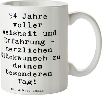 Produktbild von Mr. & Mrs. Panda Kaffeetasse Spruch 94. Geburtstag - Weiß - Geschenk, Erfahrung, liebevoller, Weisheit, Wissen, Tasse, Geburtstagsgeschenk, Erinnerungen, Kaffeebecher