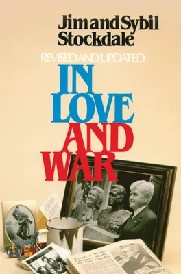 Produktbild von In Love and War, Revised and Updated