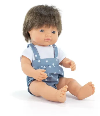 Image de Poupée garçon du Caucase, 38 cm, cheveux brun foncé, en salopette, corps parfumé, collection "Mes amis et moi"