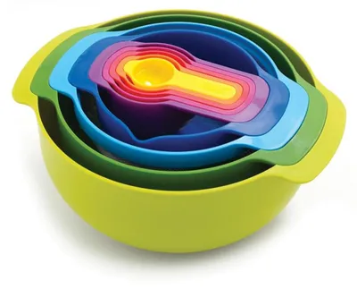 Immagine prodotto di Set di contenitori Joseph Joseph Nest 9 Plus, composto da 9 pezzi, per la preparazione e la conservazione degli alimenti, dal design compatto