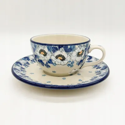 Produktbild von Tasse Handgefertigte Tasse mit Untertasse Bunzlauer Keramik