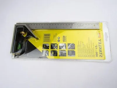 Immagine prodotto di Portabottiglie quadrato in metallo con base da 300 mm/12''