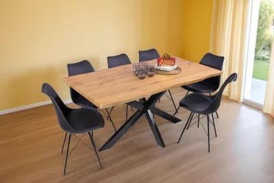 Produktbild von Esstisch Baumkante Holz-Optik Wildeiche 160 x 85 Spider-Gestell schwarz JOSY, KI-generiertes Bild