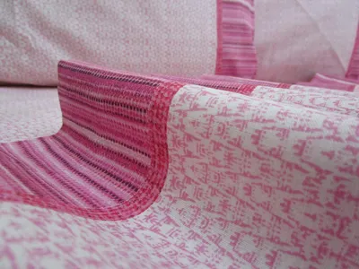 Produktbild von Bettwäschegarnitur für ein Doppelbett aus 100% Baumwolle in Rosa