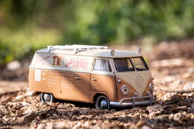 Produktbild von Transformers Diecast Modell 1/32 1967 VW Bus T7 Wheeljack