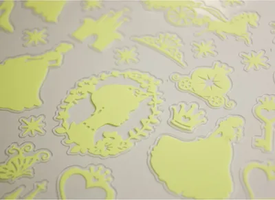 Image de Autocollants phosphorescents - Silhouettes de princesses