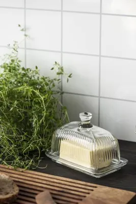 Produktbild von Wunderschöne Butterdose VALERIA aus Glas, Handknauf, Landhaus Stil
