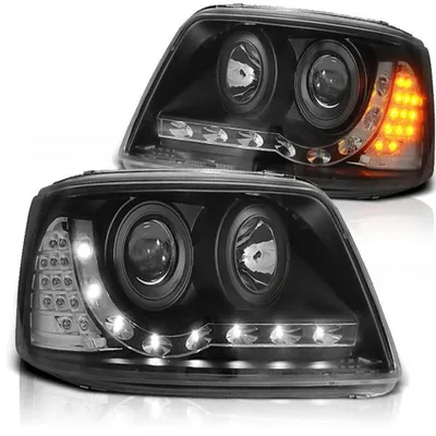 Productafbeelding van LED-koplampen met dagrijverlichting, geschikt voor VW T5, bouwjaar 03-09, zwart, met LED-knipperlicht