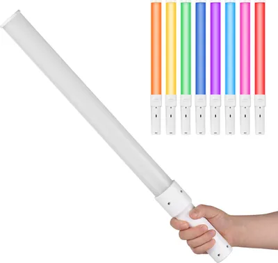 Produktbild von Andoer D2 Handheld RGB Light Tube LED Video Light Wand 2500K/5500K/8500K Dimmbar 7 Bunte Lichteffekte Eingebauter Akku fuer Vlog Live Streaming Produktportraetfotografie