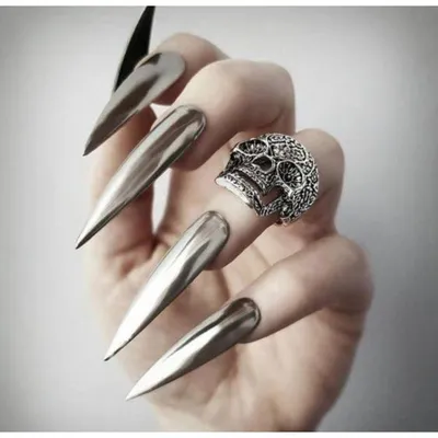 Produktbild von Künstliche Fingernägel Stiletto Lang Silber Spiegel Y2K Gothic Chrome Punk Metal mit Nagelkleber AH10
