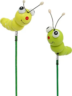 Produktbild von Fröhliche Holzraupe am Stab, Grün Gelb, Deko-Set 24 Stk, 8cm - Ideale Frühlingsdeko, 24 Stück