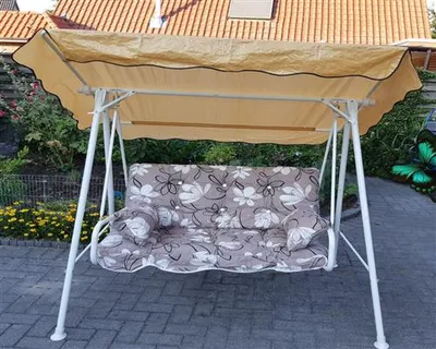Produktbild von Hollywoodschaukel mit Polstern aus eigener Fertigung Modell 111-B