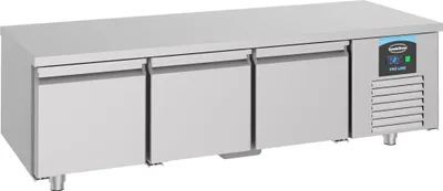 Obrázok produktu pre Chladiaca vitrína vysoká 650 cm, 3 dvere