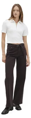 Imagen del producto de Pantalones vaqueros para mujer Mavi modelo Malibu, con cinturón, en denim color chocolate, talla 31/32