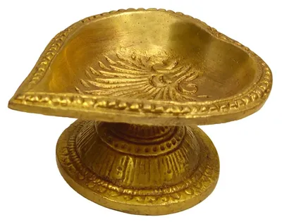 Messing Diya, traditionelle indische Öllampe, 7x5x2 cm, handgefertigt