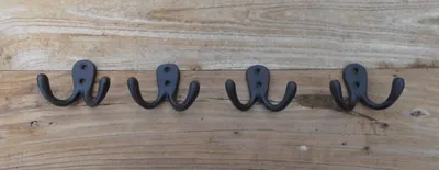 Produktbild von Stabile Doppelhaken Zweifachhaken Wandhaken 4er Set Gusseisen braun