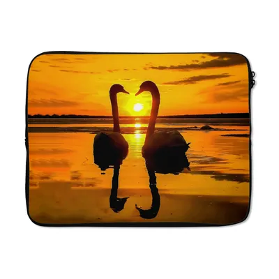 Produktbild von MuchoWow® Laptop Hülle 17 Zoll Laptoptasche Schwäne - Sonnenuntergang - Vogel - Orange - Wasser - Zipper - Schutzabdeckung