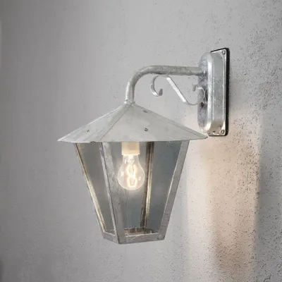 Produktbild von Konstsmide Benu Down galvanisierter Stahl, rauchfarbenes Acrylglas, Hand EU 435-320