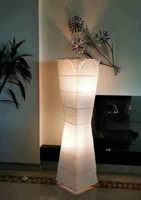 Produktbild von Reispapierlampe "Lady" weiß