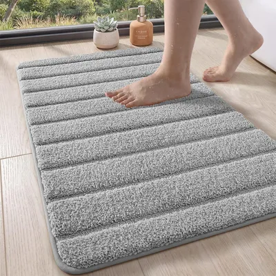 Productafbeelding van Antislip badmat, 60 x 90 cm, zacht, absorberend, wasbaar, lichtgrijs