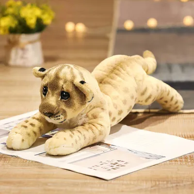 Image de Lion en peluche réaliste - Jouet doux de 40 cm pour enfants et adultes