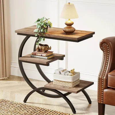 Zdjęcie produktu dla Stolik pomocniczy w kształcie litery C – stolik pod kanapę/stolik nocny – styl industrialny z 3 półkami – 30 x 60 x 65 cm – metalowa rama z drewnianymi półkami – jasnobrązowy
