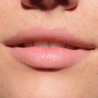 Zdjęcie produktu dla Catrice Balsam do ust Melt & Plump Juicy Lip Plumper 010 More Amore, 1,8 g