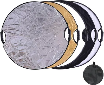 Imagen del producto de Reflector de 80 cm, superficie 5 en 1: dorado, plateado, blanco,  y transparente, para fotografía
