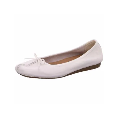 Produktbild von Clarks 20354455 4 Freckle Ice, Ballerina in Weiss für Damen, Größe 35,5