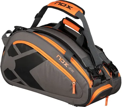Produktbild von Nox At10 Team Padelschlägertasche Grau Grau One Size