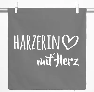 Produktbild von Huuraa Kissenbezug Harzerin mit Herz 40x40cm Steel Grey Baumwolle Dekokissenbezug Geschenkidee