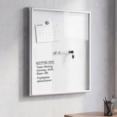 Productafbeelding van Presentatiekasten HWC-Q50, magnetisch whiteboard, memobord, prikbord, aluminium, afsluitbaar, inclusief accessoires, 66x47x9 cm