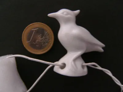 Produktbild von Porzellan Tropfenfänger Kiebitz, weiß, für Kaffee- oder Teekannen, Figur Tier Vogel